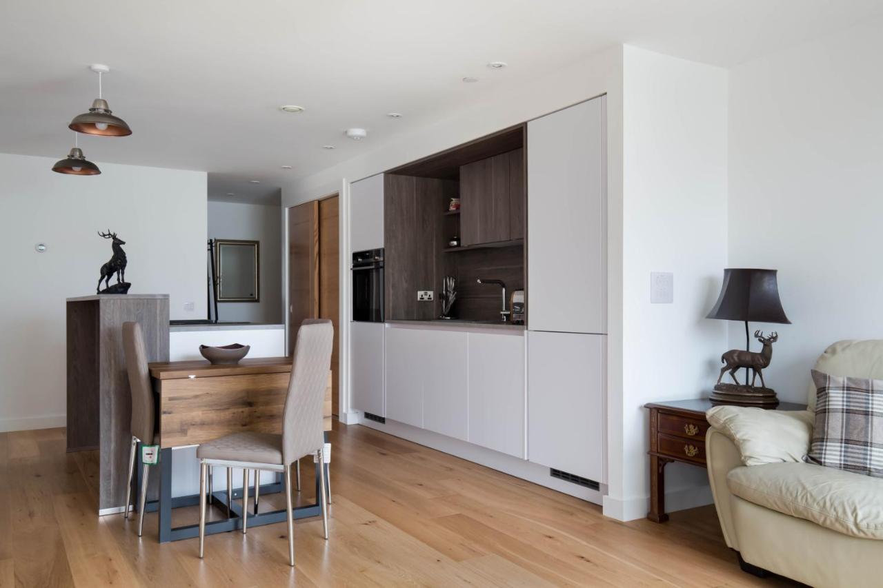No. 5 Warriston, Canonmills Luxury Apartment 爱丁堡 外观 照片